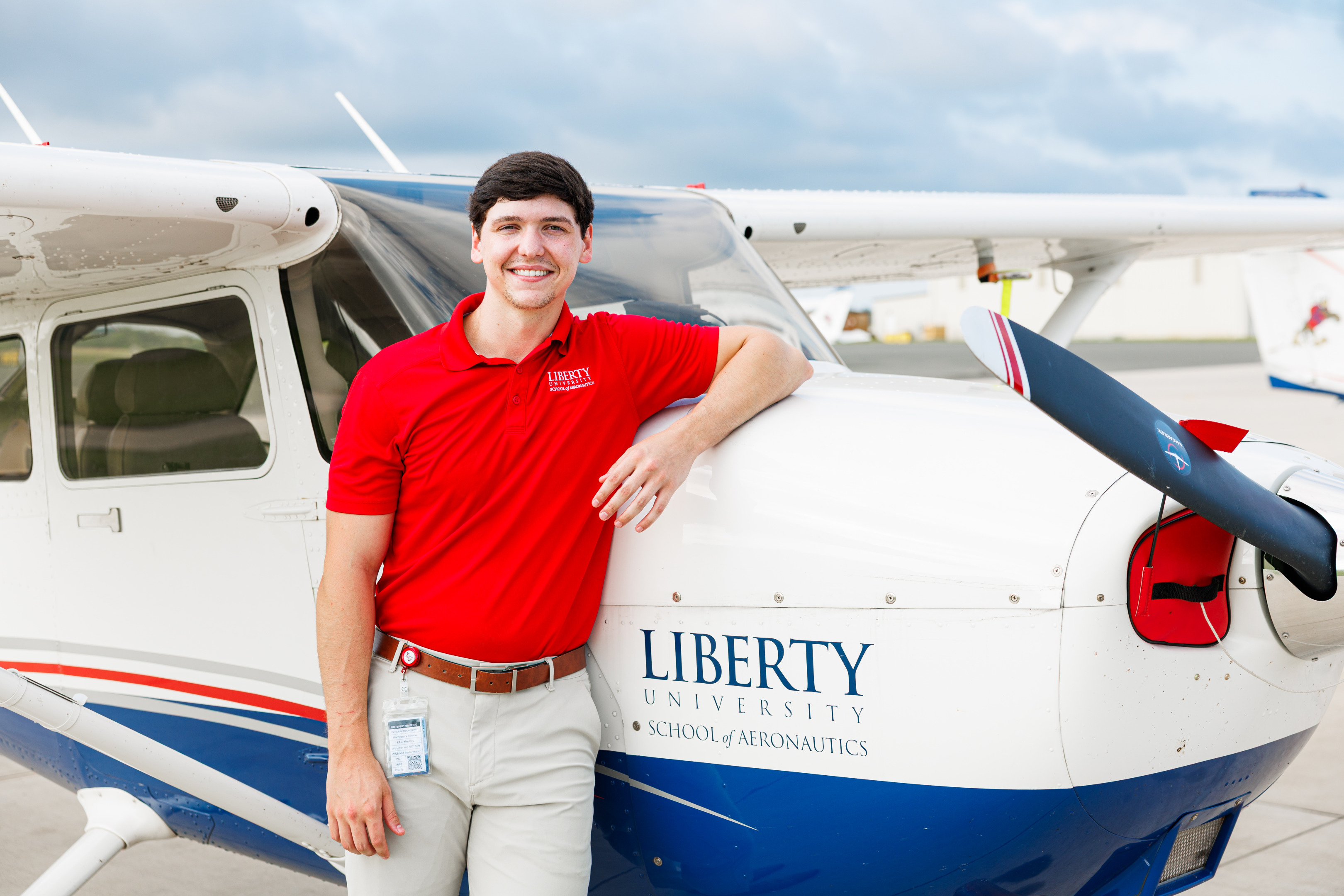 students with plane
