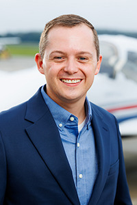 Jonathan Hewitt's Headshot