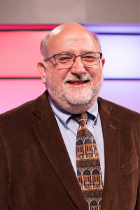 photo of Dr. Cecil Kramer