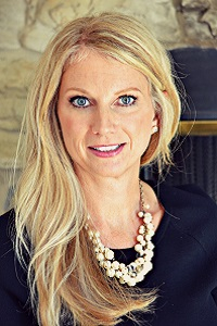 photo of Laura Martin