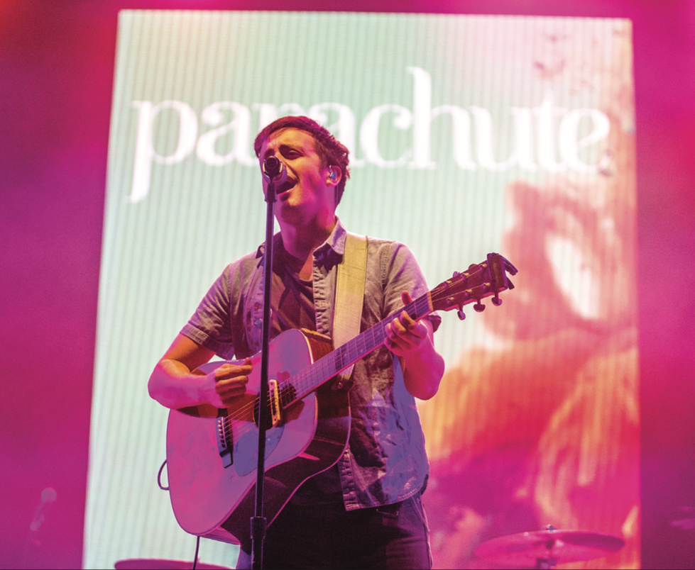 GROOVE— Will Anderson (pictured) serenaded the audience at the Tour de Compadres. Photo credit: Michela Diddle