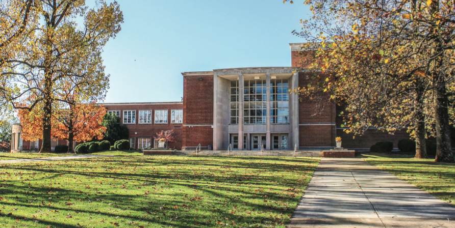 MENTOR — E.C. Glass High School in Lynchburg is one of the two public high schools with “Future Centers” Liberty students visit to assist high school students in preparing for college life. Photo credit: Taylor Coleman