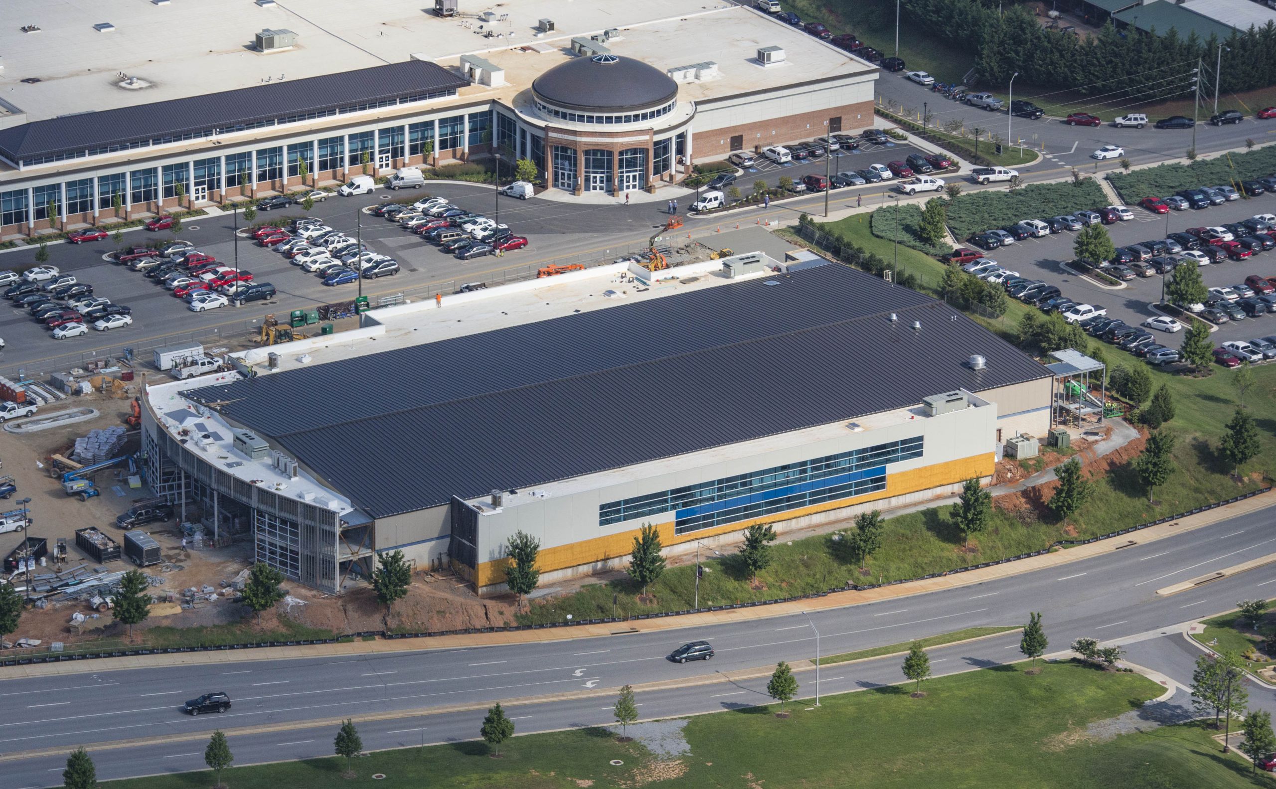 A 10-month expansion and renovation project has transformed the home of Liberty University’s five hockey and two figure skating teams into a state-of-the-art arena that will accommodate 4,000 fans (2,800 seated, 1,200 standing) and offer skaters more spacious locker, team, equipment, weight, and athletic training rooms.