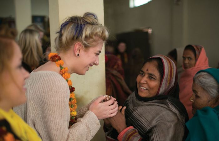 Liberty University students serve in India.