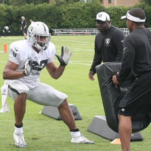 Jennings practices during Oakland Raiders training camp in Napa, Calif. (Photo courtesy of Tony Gonzales, Oakland Raiders)