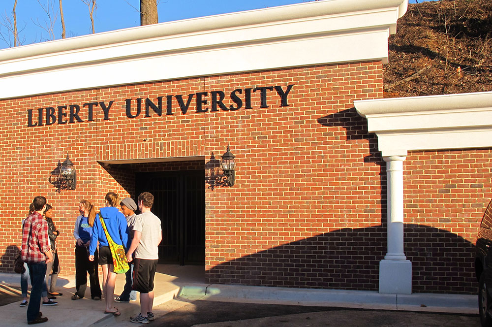 The new pedestrian tunnel 