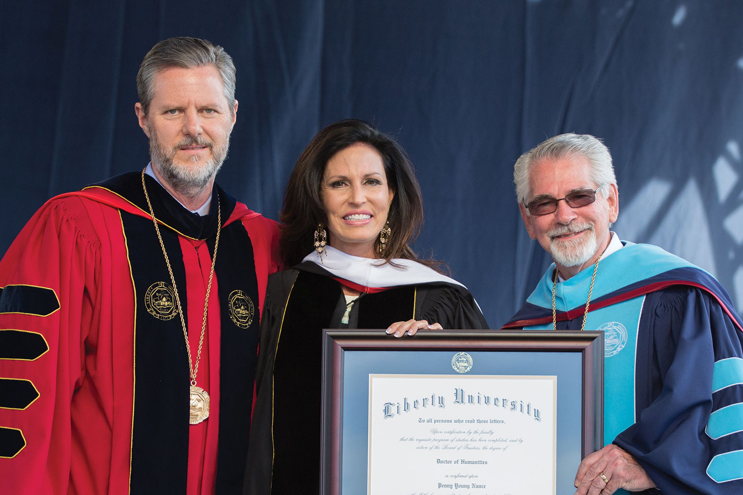 Penny Young Nance (’88), President and CEO of Concerned Women for America, is awarded an Honorary Doctor of Humanities.