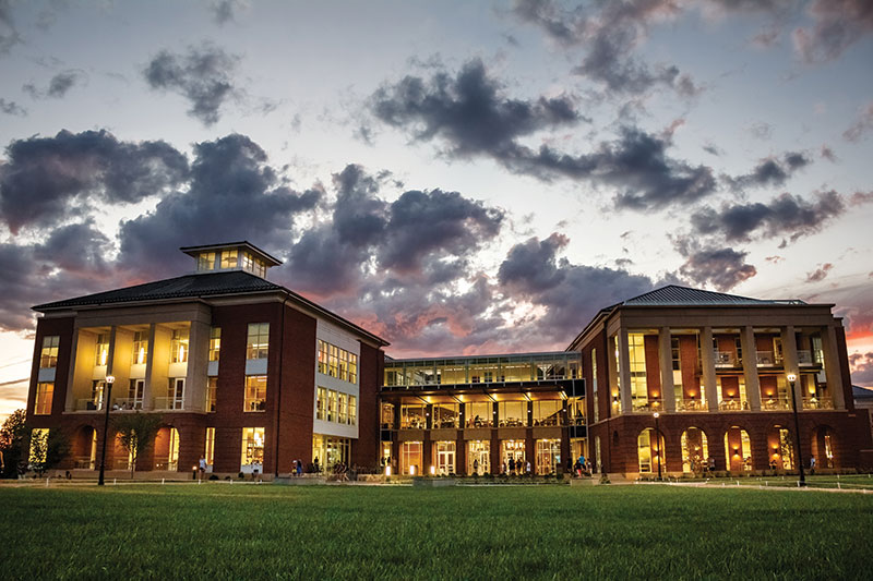 The Jerry Falwell Library (Photo by Nathan Spencer)