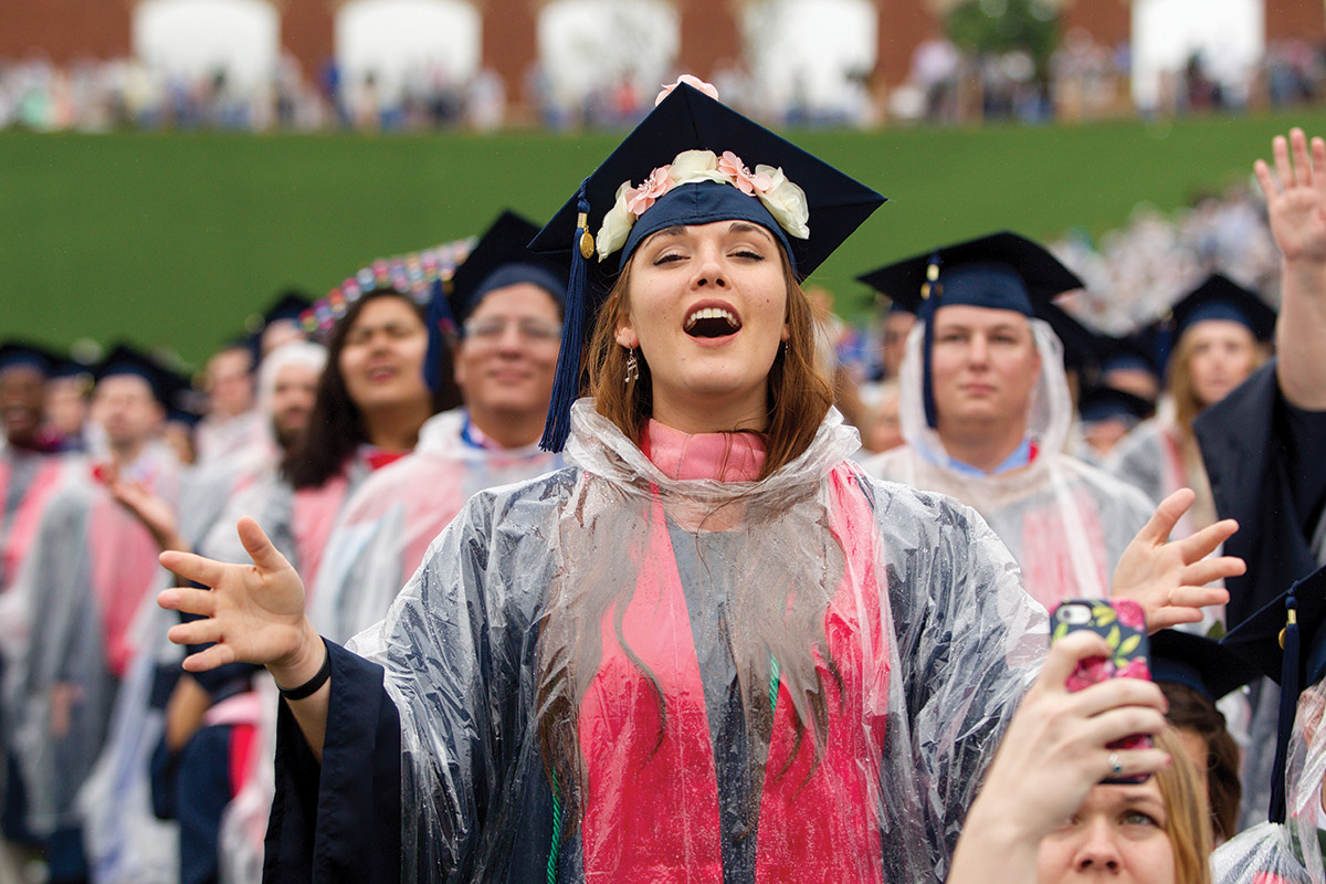 Commencement 2018051913011AN