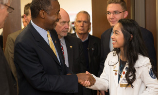 LUCOM student-doctor Anya Pacleb meets Dr. Ben Carson