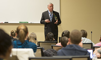 Liberty University College of Osteopathic Medicine (LUCOM) hosts Larry W. Anderson, D.O., FACOFP dist., American College of Osteopathic Family Physicians (ACOFP) President, on Thursday, Oct. 27.