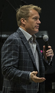 TRBC Worship Pastor visits LUCOM.