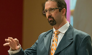 William Lile, D.O., speaks at LUCOM on March 21.