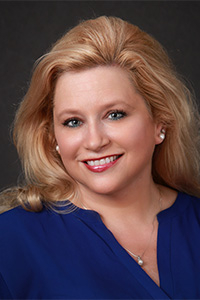 photo of Dr. Mindy Damon