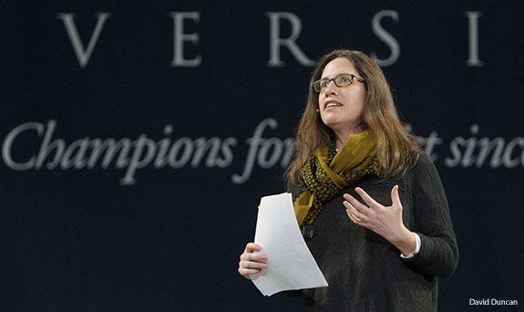 Prominent journalist Annie Murphy Paul shares her personal research on fetal development during Convocation.