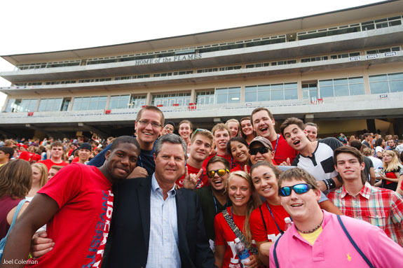 students with Chancellor Jerry Falwell Jr