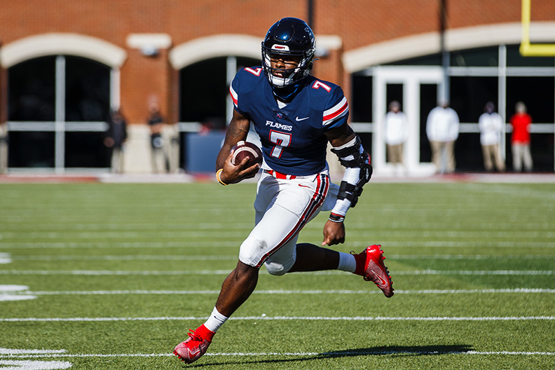Power Five conference transfers play role in Liberty Football's finest season in school history » Liberty News - Vimarsana News