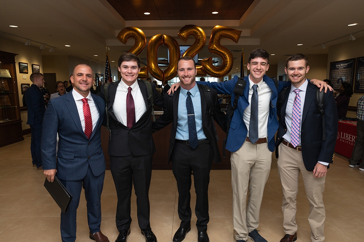 largest class of osteopathic medicine students