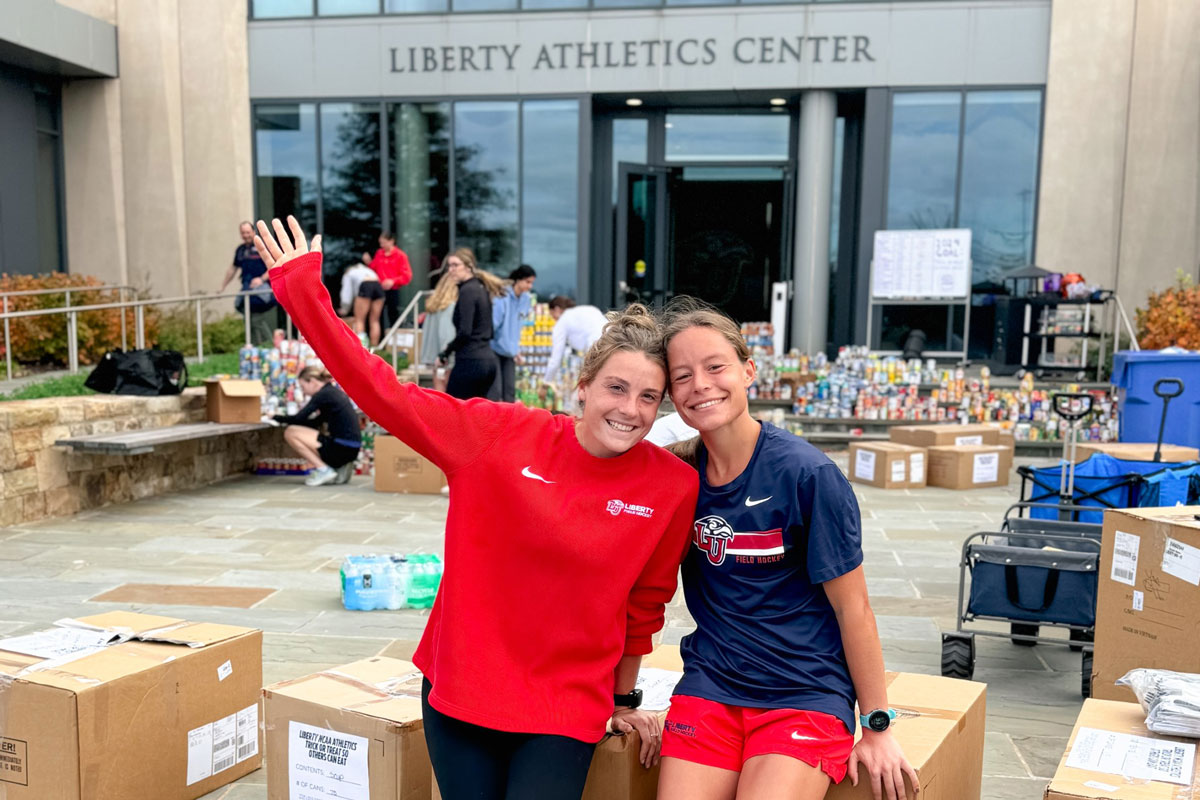 Giving back: Liberty student-athletes serve the community through holiday initiatives