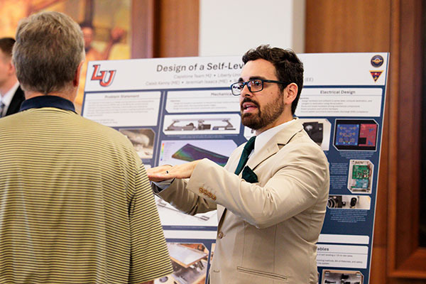 what is a capstone project in undergraduate