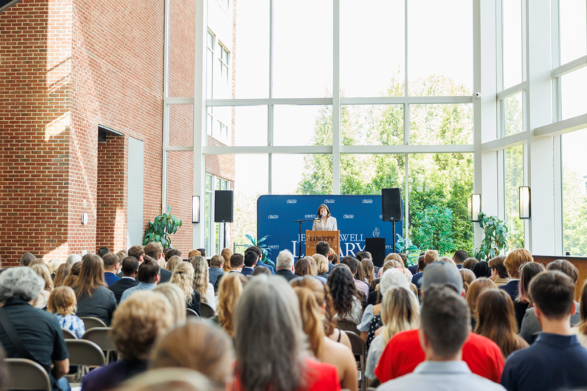 johns hopkins admissions tours