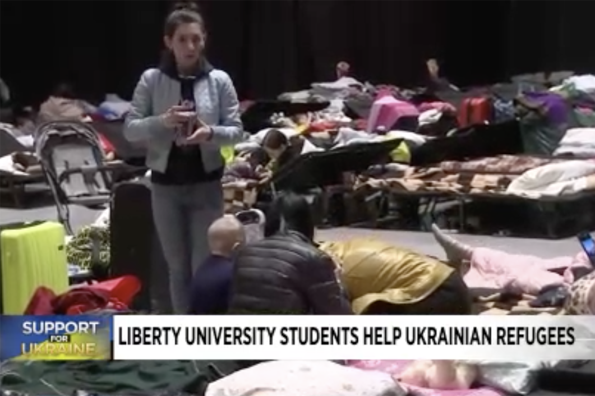 WSLS: Liberty University students travel to Romania to help Ukrainian refugees