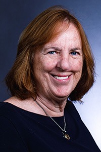 Mary Highton's Headshot