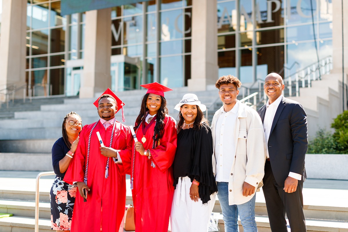 Family with two LUOA graduates at commencement