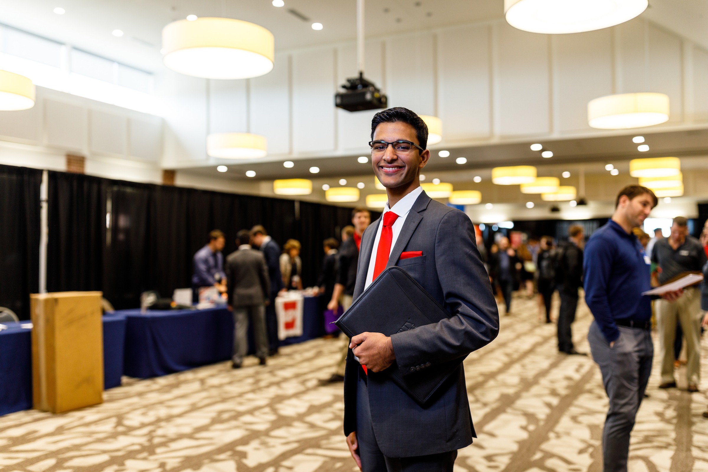 LUOA student at a job fair