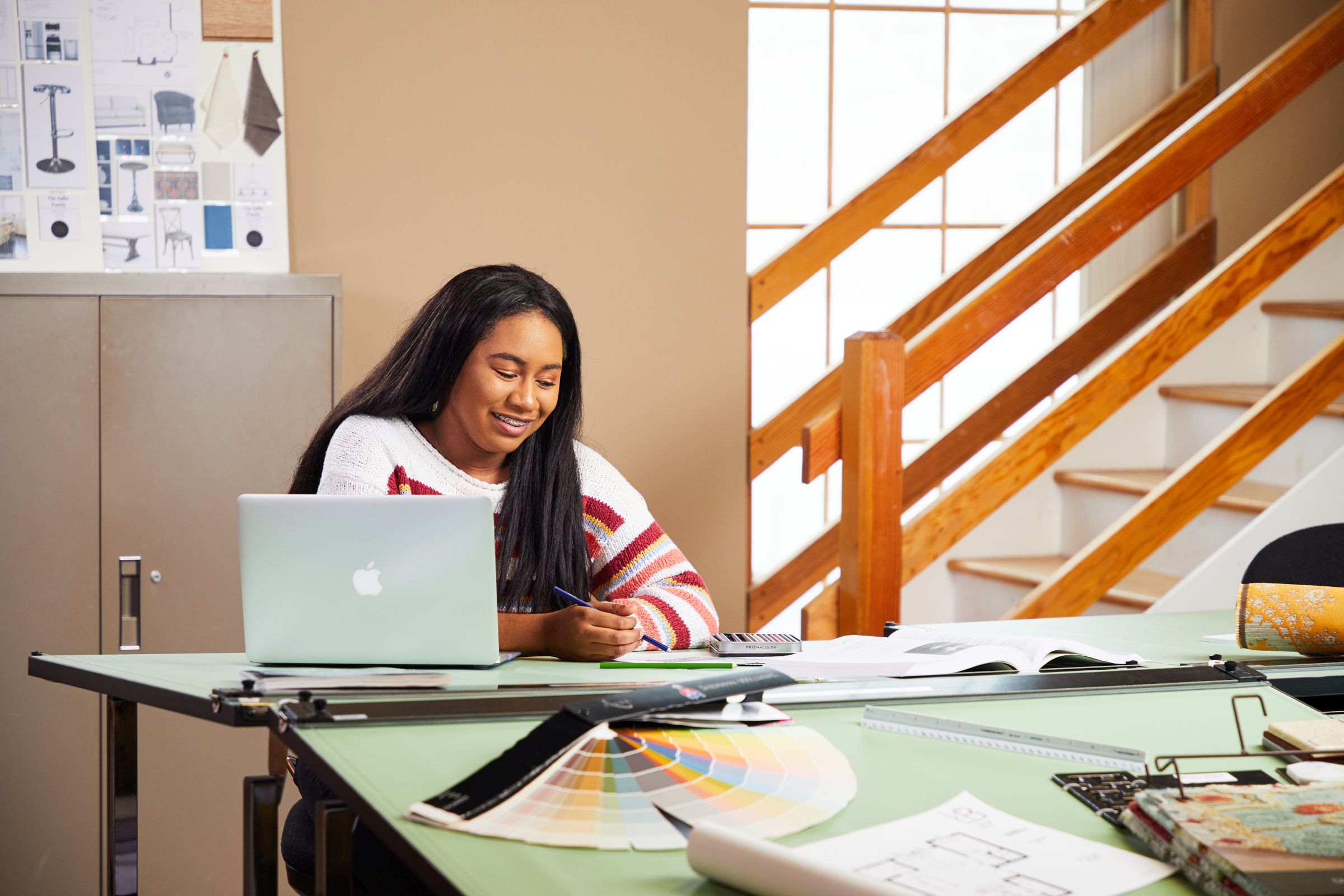 Online BS in Fashion Merchandising | Fashion Writing