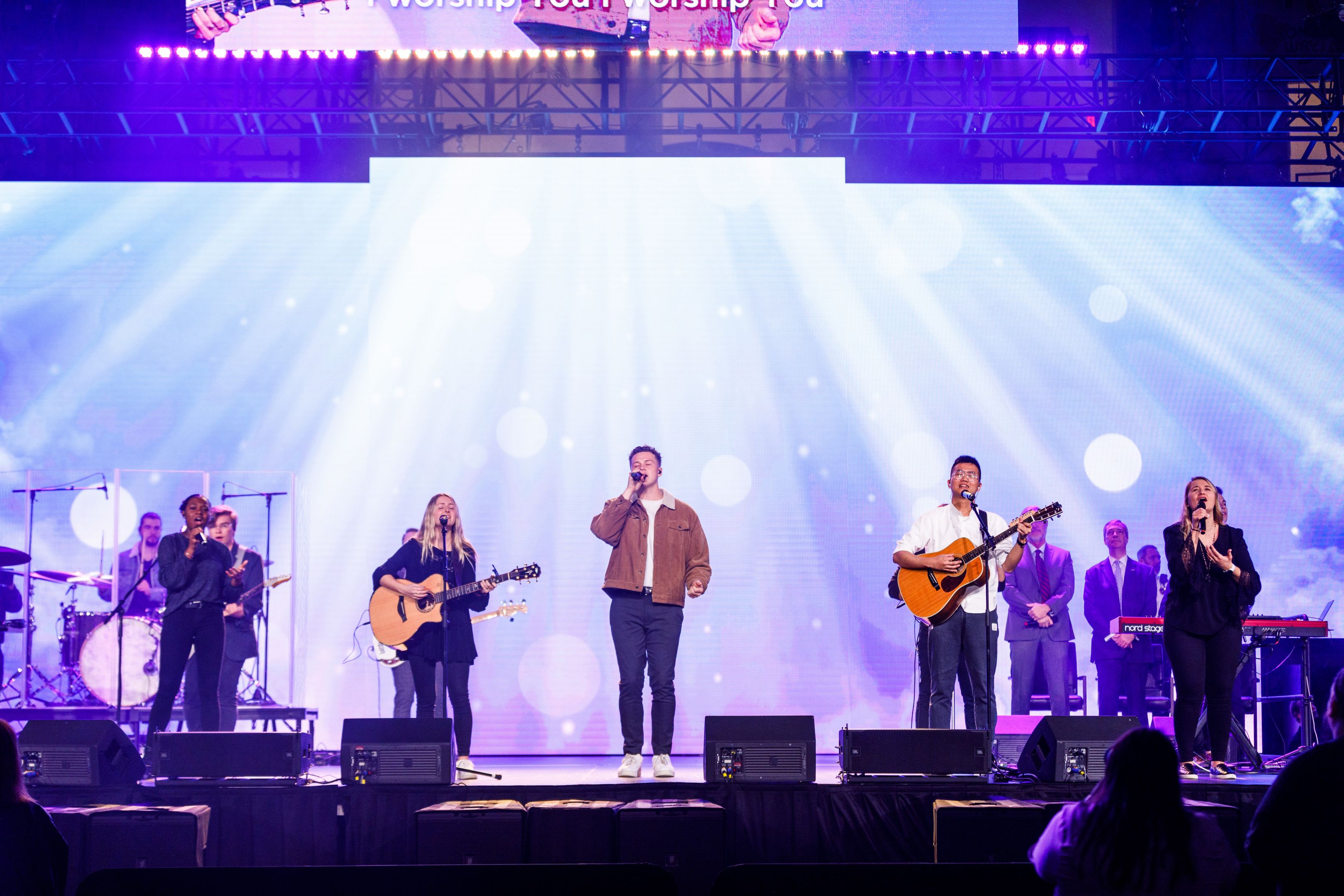 Bachelor’s Degree In Music And Worship Pastoral Leadership Hero Image