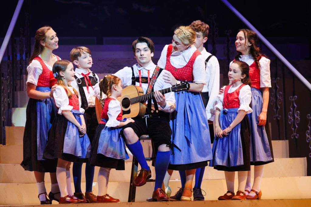 Bachelor's Drama Ministry