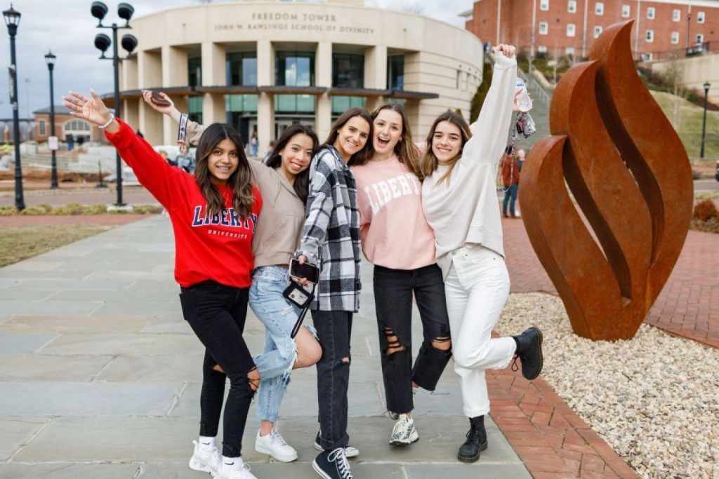 Visit Liberty with DecideLU