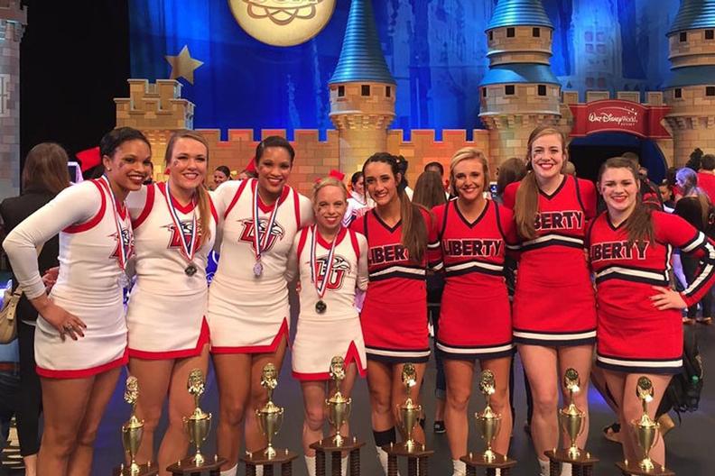 Flames cheerleaders place second at UCA nationals